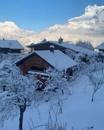 Le Jardin De Fees Dağ evi